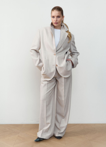 Костюм "Роскошь". Изготовлен из 100% шерсти 